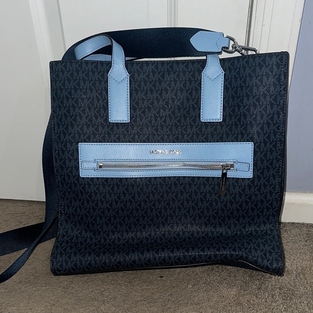 Michael Kors Dark Blue and Sky Blue Handbag